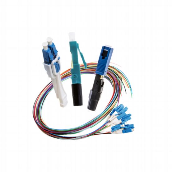 06 Fiber Pigtails, ST/UPC, 900 µm, 9 µm OS2, 3 m