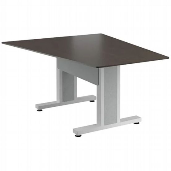 Middle Atlantic Forum™ Angle Table 59