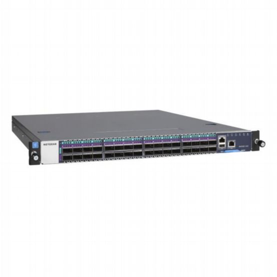 NETGEAR M4500-32C MANAGED SWITCH