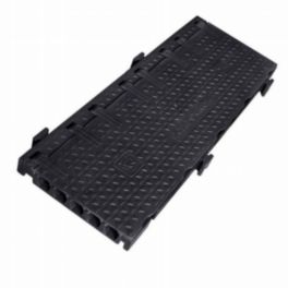 Penn Elcom Penn Elcom CROSS 5 Base Section with Black Lid Cable Protector Ramp