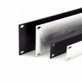 Penn Elcom Penn Elcom 1U Silver Brushed Anodised Aluminium Flat Rack Panel